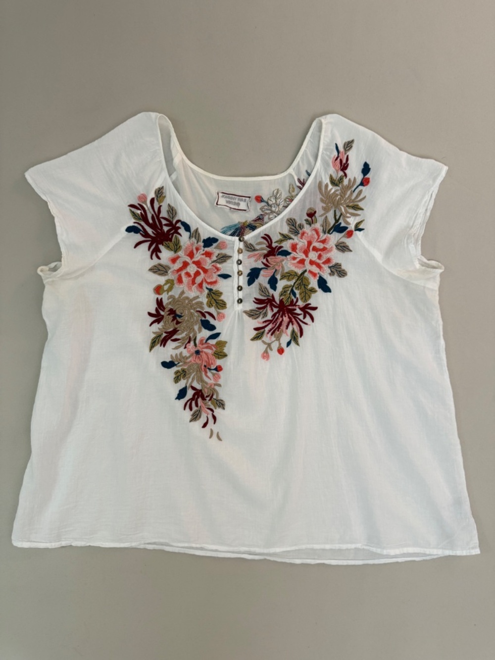 Johnny Was Workshop White Floral Bird Embroidered Cotton Top – XL